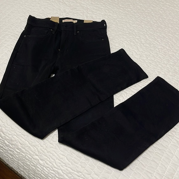 724 High-Rise Levi’s Slim Straight Jeans👖 women’s size 6 Short  NWT 🏷️ W28 L30 - Picture 4 of 5